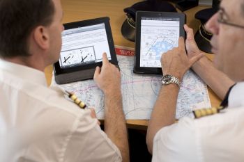 Air France isi echipeaza pilotii cu iPad