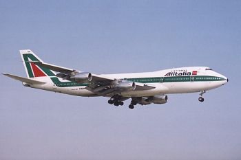 Etihad Airways vrea sa preia pana la 49% din Alitalia