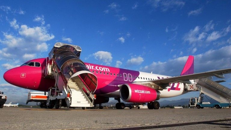 Wizz Air aplica o taxa pentru bagajele de cabina