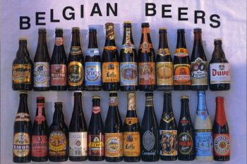 Pentru cei care prefera berea, Belgia cu siguranta este un mic colt de rai. Va propunem 10 localuri renumite din Belgia pentru a va rasfata cu peste 500 de marci de bere
