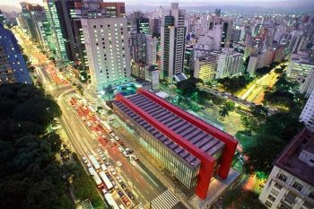 Sao Paulo, centrul futurist al Braziliei - foto 2