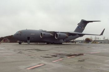 Un avion militar Globe Master III, de aproape 300 de tone, a aterizat pe Aeroportul Timisoara