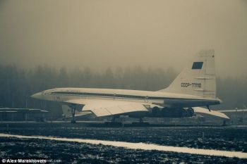 Cimitirul avioanelor unde 9000 de giganti ai cerului au fost lasati sa rugineasca (FOTO) - foto 15