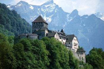 Liechtenstein, o tara necunoscuta! - foto 1