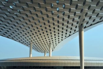 China a inaugurat un aeroport hi-tech (FOTO) - foto 2