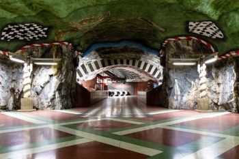 Metroul din Stockholm este cea mai lunga galerie de arta din lume (FOTO) - foto 2