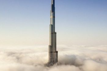 Imagini superbe cu orasul Dubai invaluit de nori - foto 3