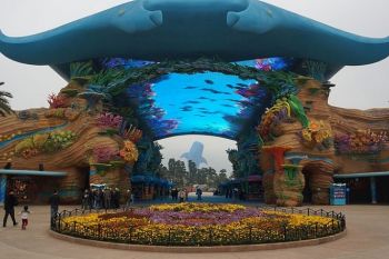 Cel mai mare acvariu din lume, inaugurat in China