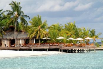 Insulele Maldive, o escapada ideala pentru prizonierii oraselor! - foto 1