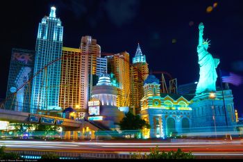 Arabia Saudita isi face un oras de distractii cat Las Vegas-ul